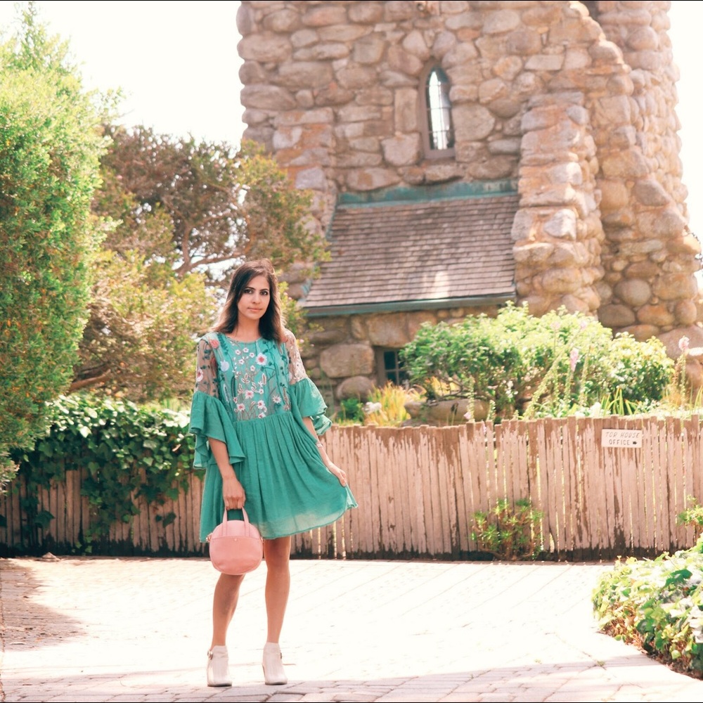 LAST1 🥰⭐️🌿Enchanted Forest Dress In Sage⭐️🌿 - Picture 5 of 8